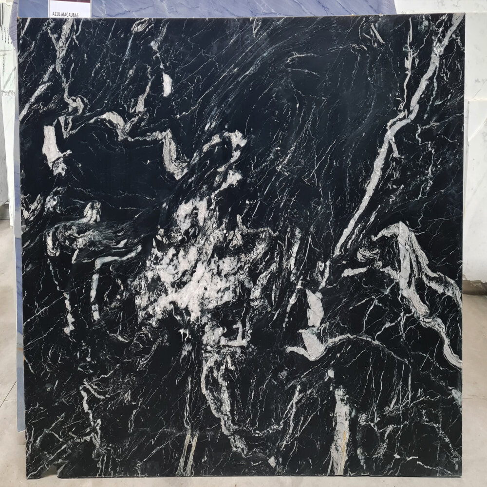 Fantasy Black Leather Mermer